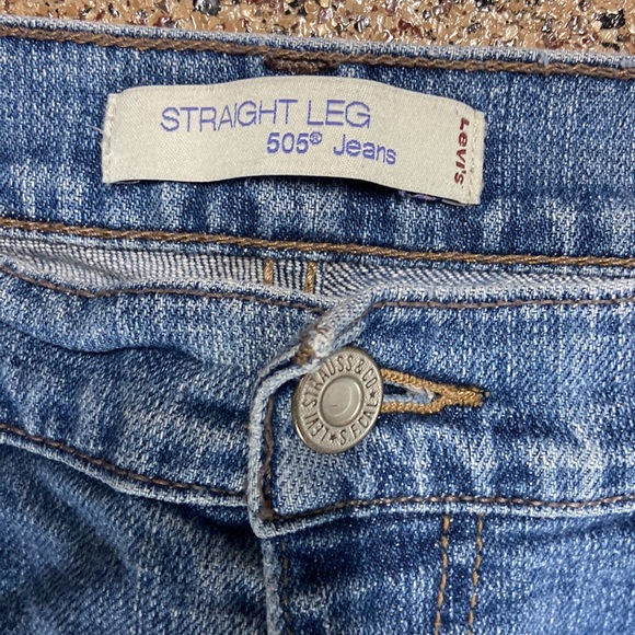 Levi’s Women’s Size 10 Straight Leg 505 Jeans - Picture 4 of 13